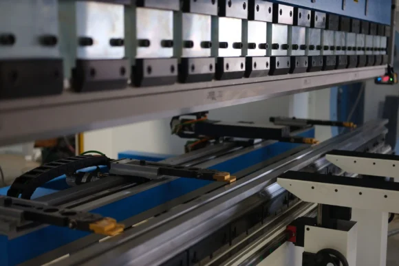 PFO Series Farina Pressbrakes - Image 5