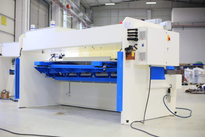 CFO Series Farina Heavy Duty Guillotine Shears - Image 10