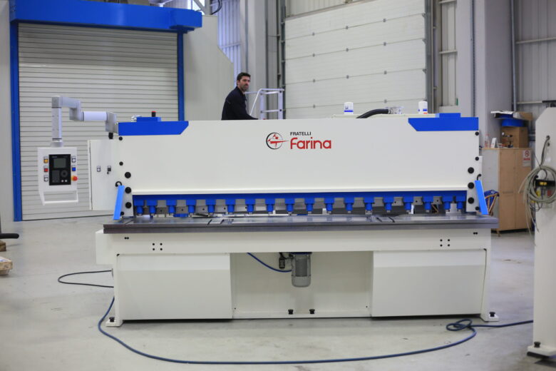 CFO Series Farina Heavy Duty Guillotine Shears - Image 5